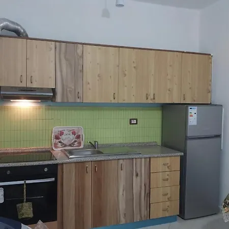 Lägenhet One Bedroom Apartament- With Balcony
